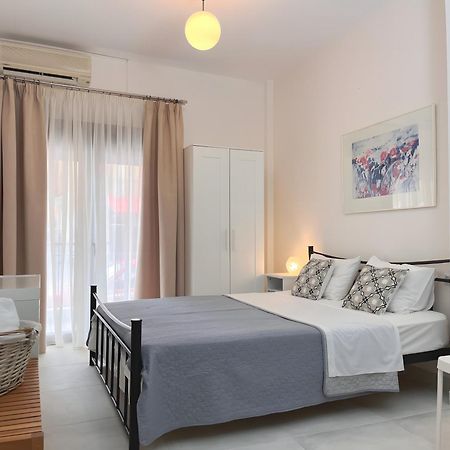 Almira Studios Sarti Eksteriør bilde